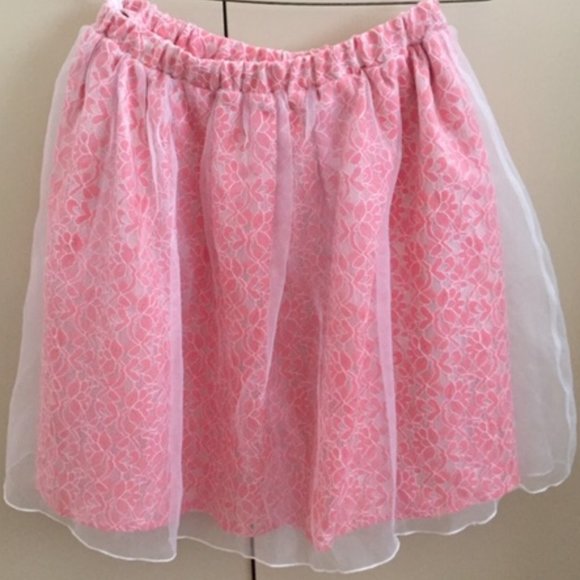 L'EST ROSE Dresses & Skirts - ✨Host Pick✨ L'EST ROSE Floral Pink Mini Skirt Size M